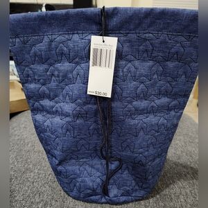 Vera Bradley Reactive Ditty Bag